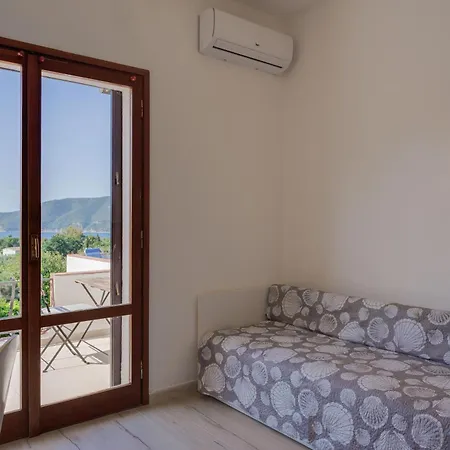 I Due Golfi - Goelba Lacona